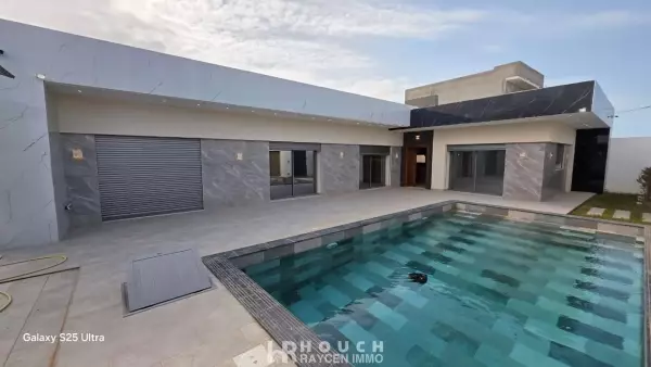 Villa de Luxe Fadhloun Plain-pied