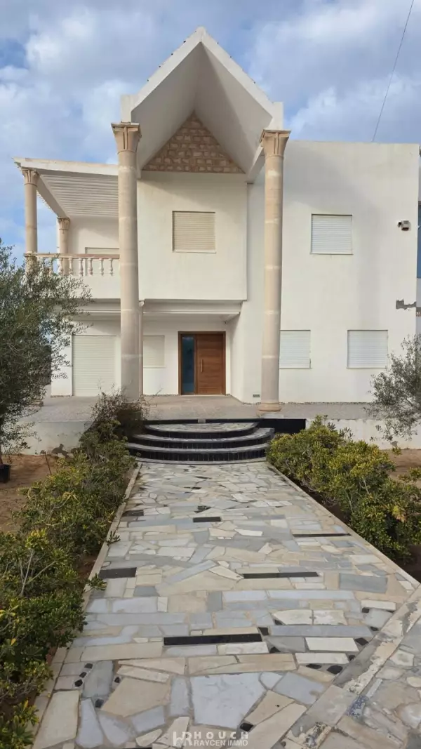 Villa De Maitre A Tezdaine