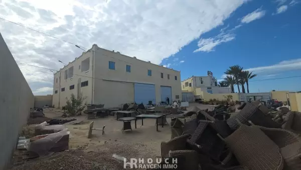 Location Dépôt Industriel & Logistique – Midoun